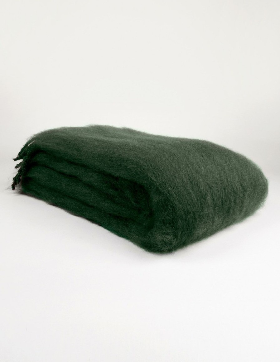 Koti Balmuir | Aurora Throw 115X180, Pine Green