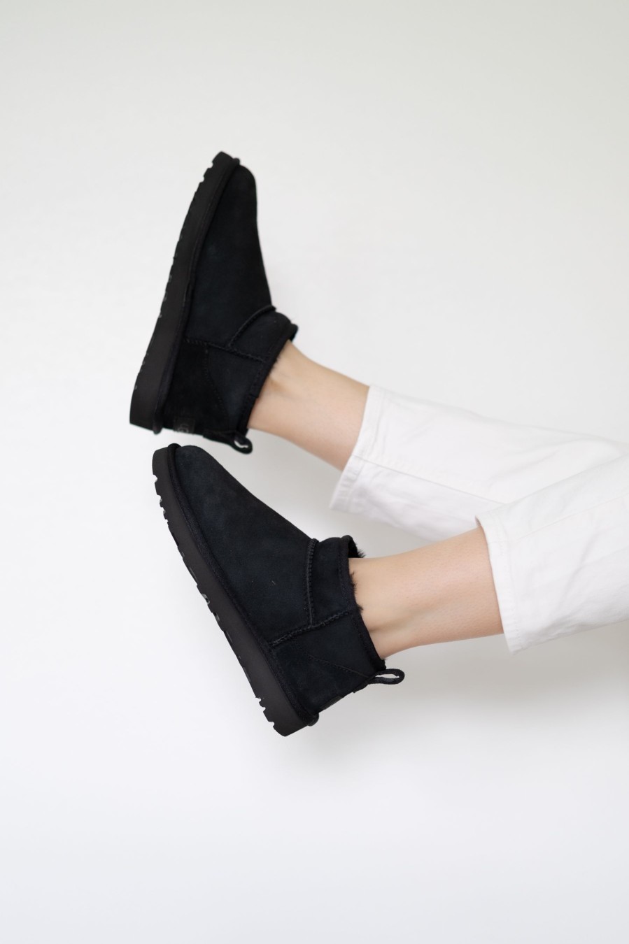 Kengat&Asusteet UGG | Classic Ultra Mini, Black